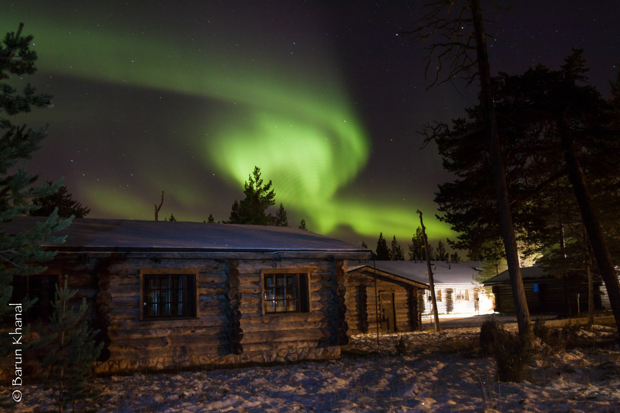 Kuukkeli Log Houses Porakka Inn Saariselkä Exterior foto